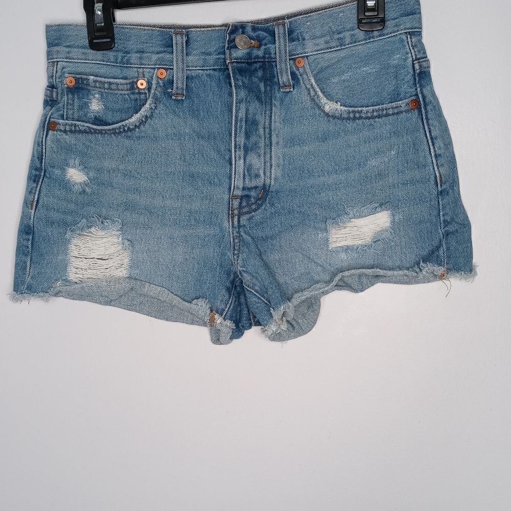 Madewell relaxed denim shorts size 24